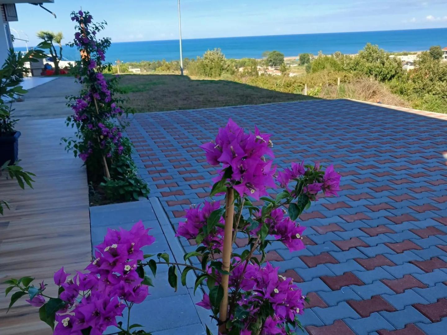 Sol Apartments Gjiri Lalzit Durres Exterior photo